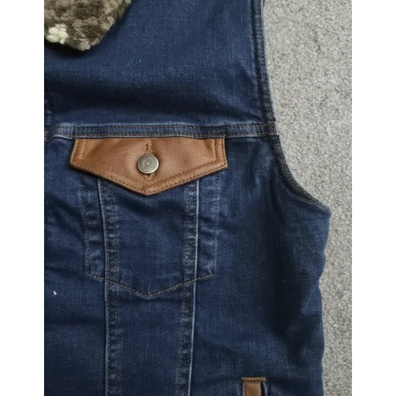 Chaleco Mezclilla Con Borrega De Dama Vaquera Wrangler #mlpos_6 | Color: Stone 1691 #color_stone_1691 #sku_112351691azlch #sku_112351691azlm