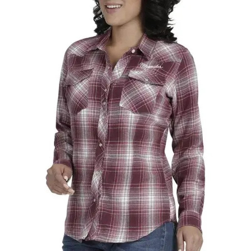 Blusa Vaquera Estampada Wrangler Manga Larga #mlpos_11 | Color: Vino 5993 #color_vino_5993 | Talla: M #sku_112345993vnm