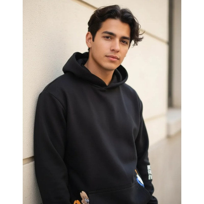 Sudadera Hoodie Oggi Disney Caballero #mlpos_5 | Color: Negro #color_negro #sku_dissudcngch #sku_dissudcngg #sku_dissudcngm