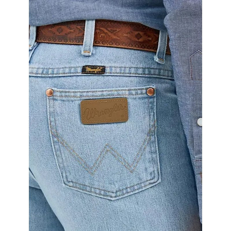Pantalon Wrangler Vaquero Slim Fit Mezclilla Cowboy #mlpos_7 | Color: Ultra bleach #color_ultra_bleach #sku_gbh2832 #sku_gbh3030 #sku_gbh3032 #sku_gbh3132 #sku_gbh3230 #sku_gbh3232 #sku_gbh3330 #sku_gbh3332 #sku_gbh3430 #sku_gbh3432 #sku_gbh3630 #sku_gbh3632 #sku_gbh3832