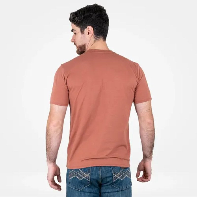Playera T-shirt Wrangler Western Vaquera Hombre Manga Corta #mlpos_27 | Color: Ladrillo 5222 #color_ladrillo_5222 #sku_112395222ch #sku_112395222g #sku_112395222m #sku_112395222xg #sku_112395222xxg