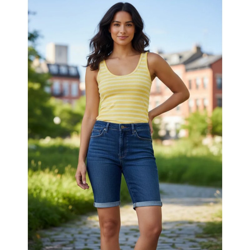 Short Bermuda Denizen From Levis Para Dama #mlpos_1 | Color: Azul #color_azul #sku_2482800582 #sku_2482800584 #sku_2482800588