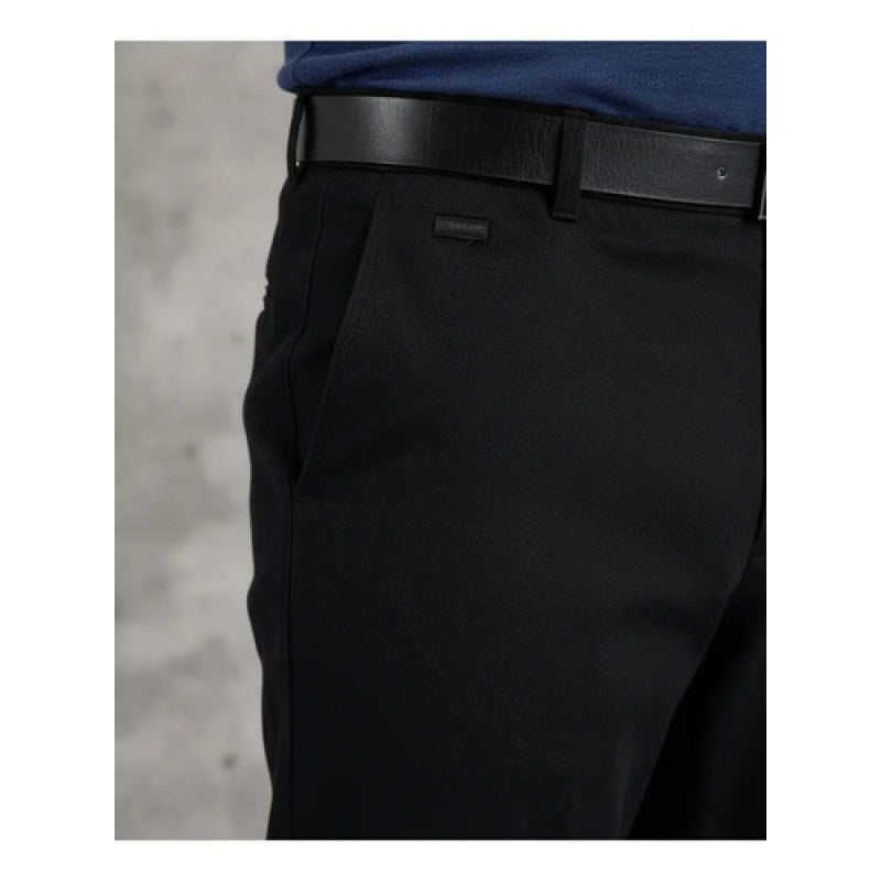Pantalon Yale 100% Gabardina Talla Extra #mlpos_4 | Color: Negro #color_negro #sku_05520942 #sku_05520944 #sku_05520946 #sku_05520948 #sku_05520950