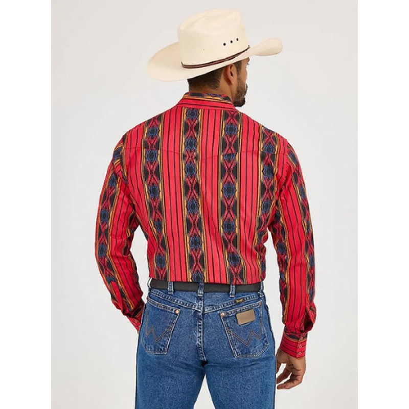 Camisa Vaquera Wrangler Checotah #mlpos_2 | Color: Rojo 6910 #color_rojo_6910 #sku_rtz586-rojo-6910-classic #sku_rtz586-rojo-6910-classic-187849181925