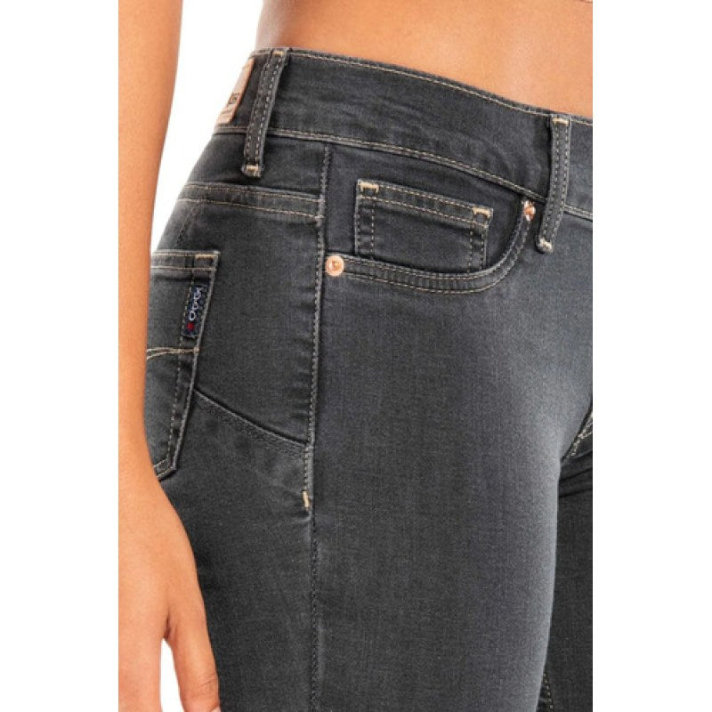 Pantalon Oggi Jeans Yess Mujer Boot Cut Semi Campana #mlpos_7 | Color: Gris #color_gris #sku_yessivygris13