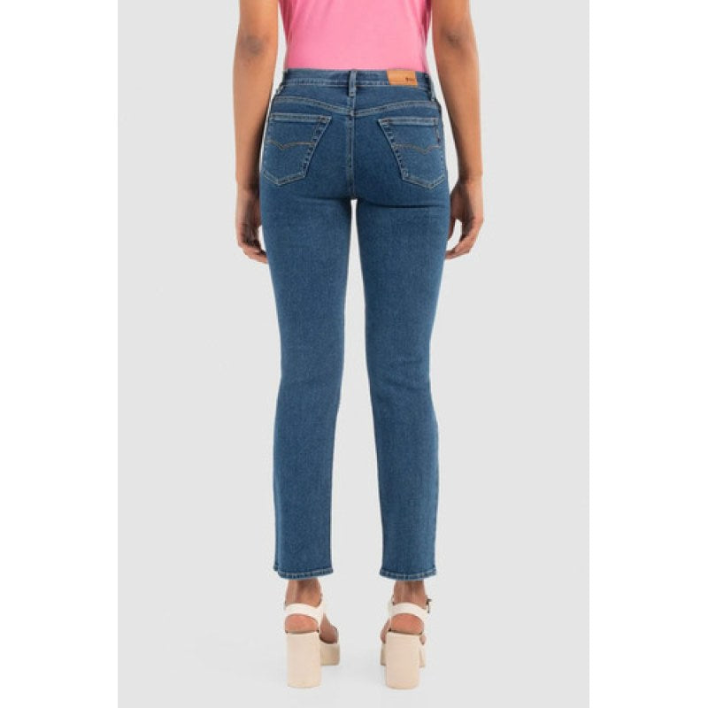 Pantalón Oggi Jeans Atraction Mujer Mezclilla Recto Bota #mlpos_2 | Color: Blue #color_blue #sku_atrcginblue9 #sku_atrcginblue11 #sku_atrcginblue13 #sku_atrcginblue15 #sku_atrcginblue19