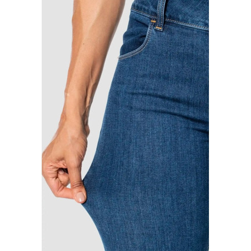 Pantalon Oggi Jeans Innocent Amplio Acampanado Boot Cut #mlpos_3 #mlitem_MLM2929363121 | Color: Azul #color_azul | Talla: 9 #sku_innocentdark9 #mlitem_MLM2929350363 #sku_innocentdark7 #mlitem_MLM3014073399 #sku_innocentst5 #mlitem_MLM2929350843 #sku_innocentdark13 #mlitem_MLM2929350845 #sku_innocentdark11